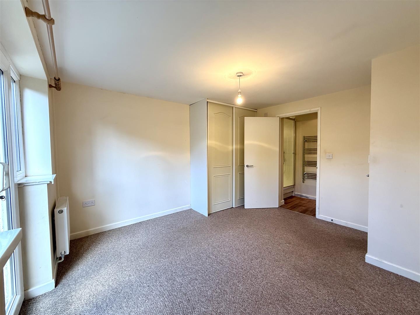 Ddol Road, Dunvant, Swansea, SA2 7UB